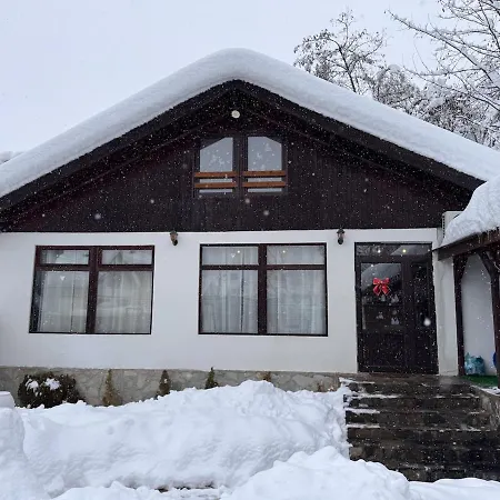 Delight House בית נופש *